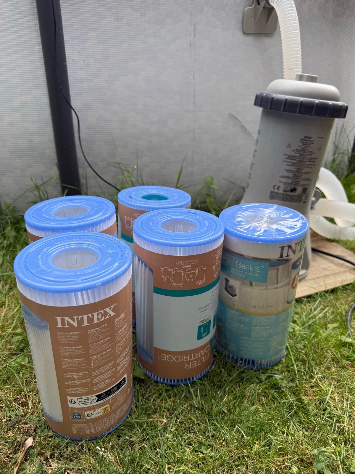 Intex 638G Filterpomp 3,4m³/u met 5 nieuwe filters, Ophalen of Verzenden, Zo goed als nieuw, Zwembadpomp