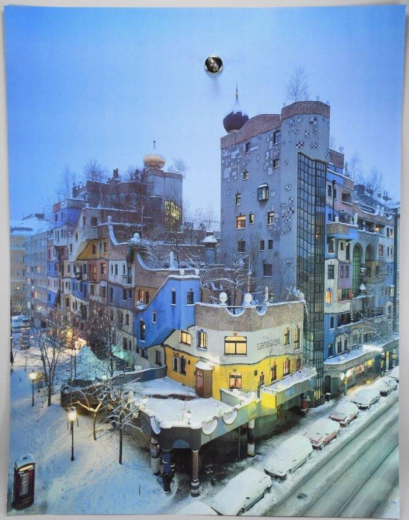 Hundertwasser(1928)Kleuren Foto "Huis in Wenen in de winter", Antiek en Kunst, Kunst | Litho's en Zeefdrukken, Ophalen of Verzenden