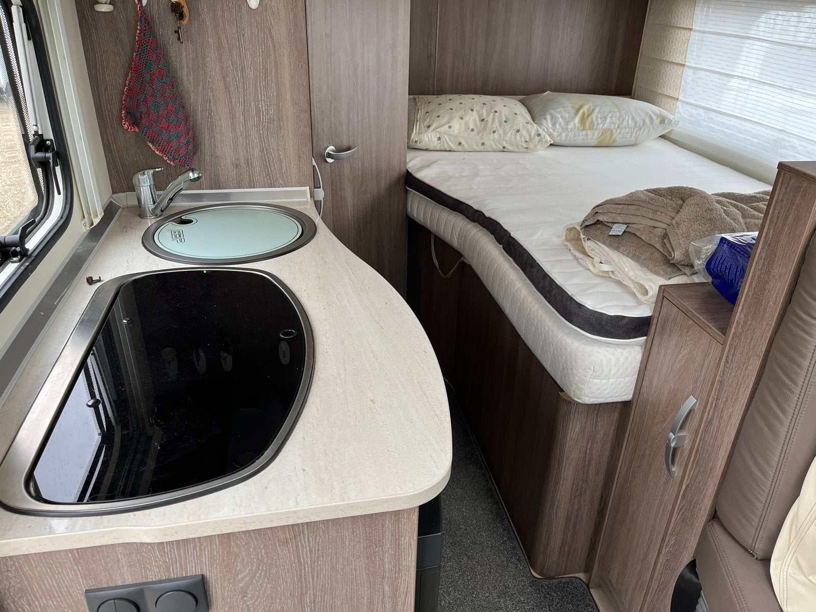 Topper voor Frans bed camper/caravan 130-200 cm, 6 cm dik, Ophalen, Gebruikt