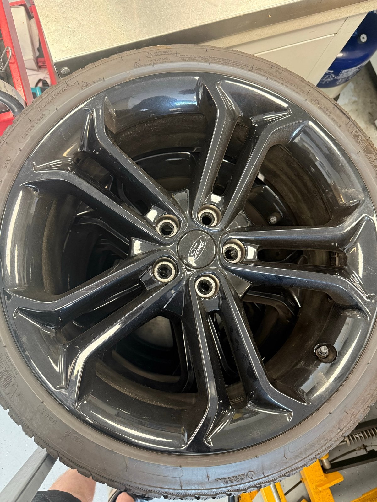 Originele Ford ST Velgen met Winter Banden en TPMS, Gebruikt, Banden en Velgen, Winterbanden, 235 mm