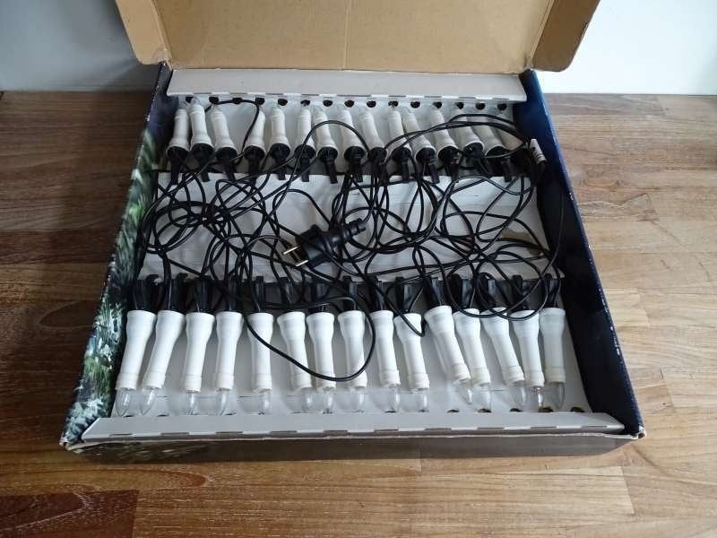 Oude kerstverlichting voor buiten 30 lampjes kerst outdoor, Ophalen of Verzenden, Zo goed als nieuw