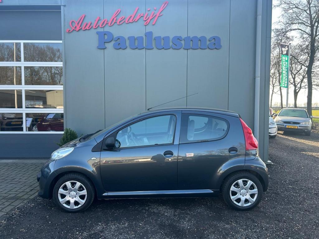 Peugeot 107 1.0-12V XR Inc garantie (bj 2005), Auto's, Voorwielaandrijving, Gebruikt, Zwart, 4 stoelen
