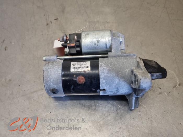 Startmotor van een Renault Trafic, Gebruikt, -, Renault, -