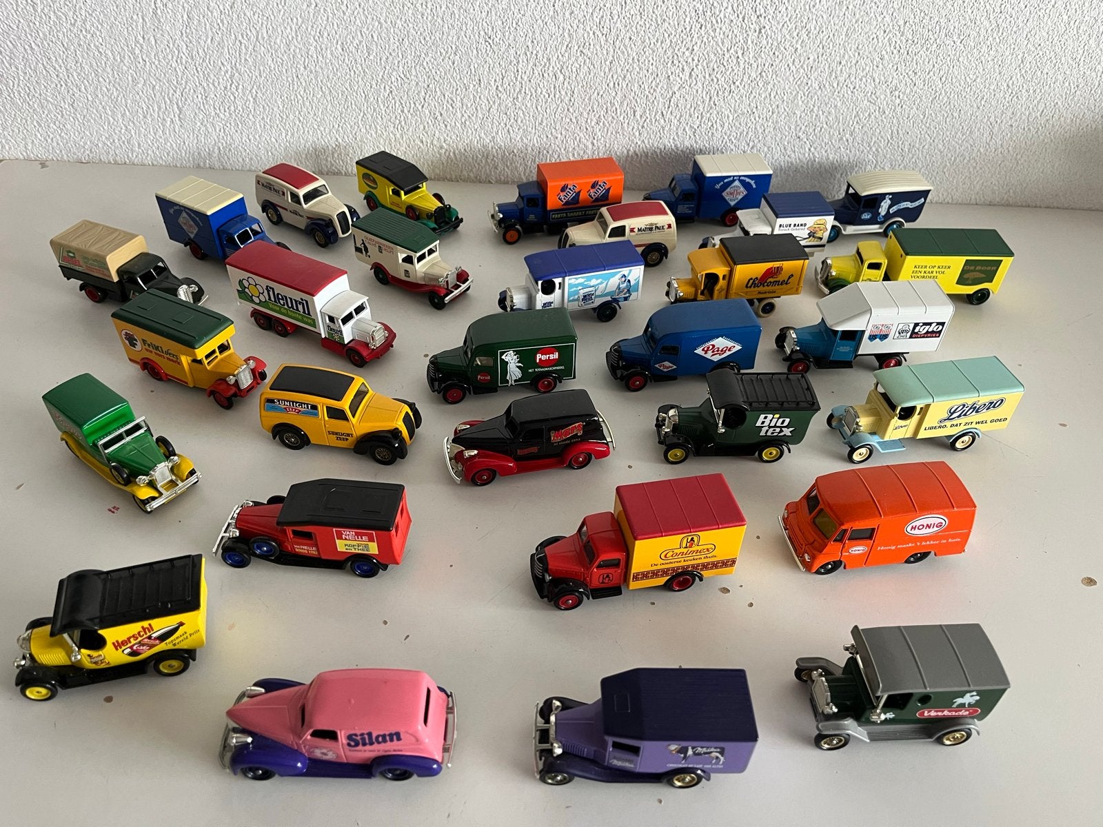 Partij Lledo Promotional modelauto's - Set van 30, Ophalen of Verzenden, Zo goed als nieuw, Bus of Vrachtwagen, Overige merken