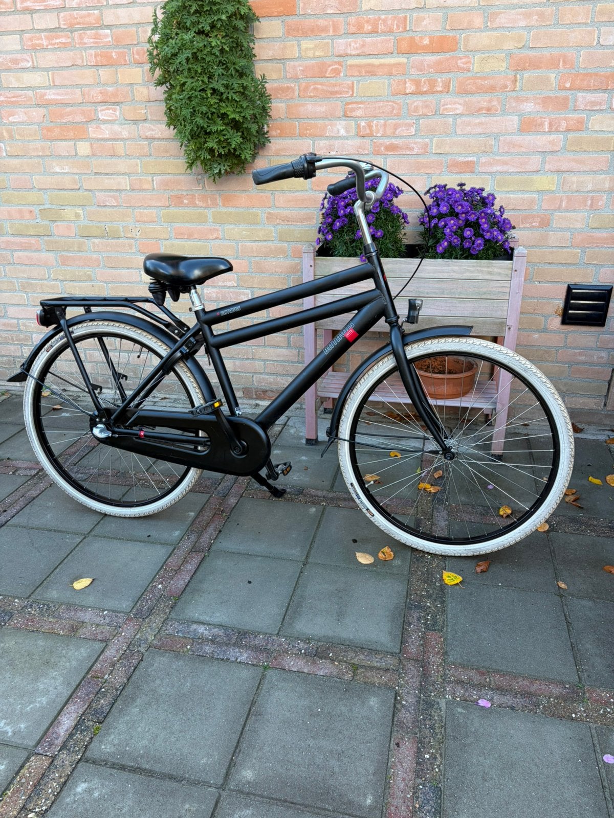 Nette | Batavus CNTCD | 26inch | Mat Zwart | 3-Versnellingen, Terugtraprem, Gebruikt, Versnellingen, Ophalen