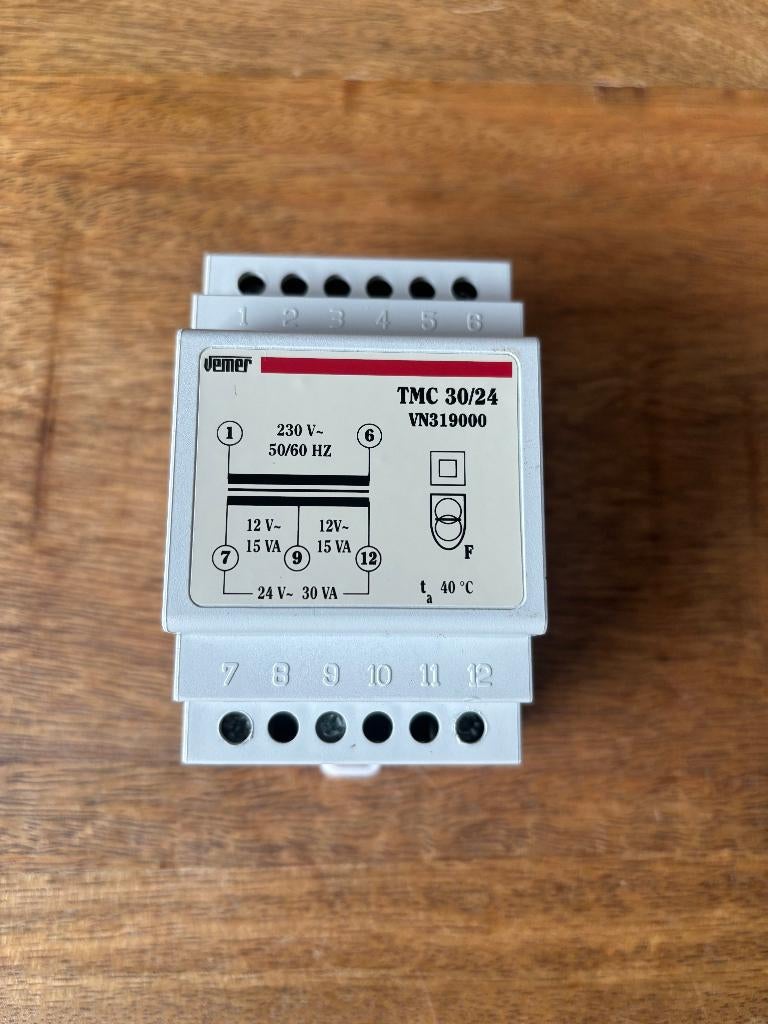 VEMER TMC 30/24 Beltrafo 24V 30VA DIN-rail, Ophalen of Verzenden, Zo goed als nieuw, Overige typen