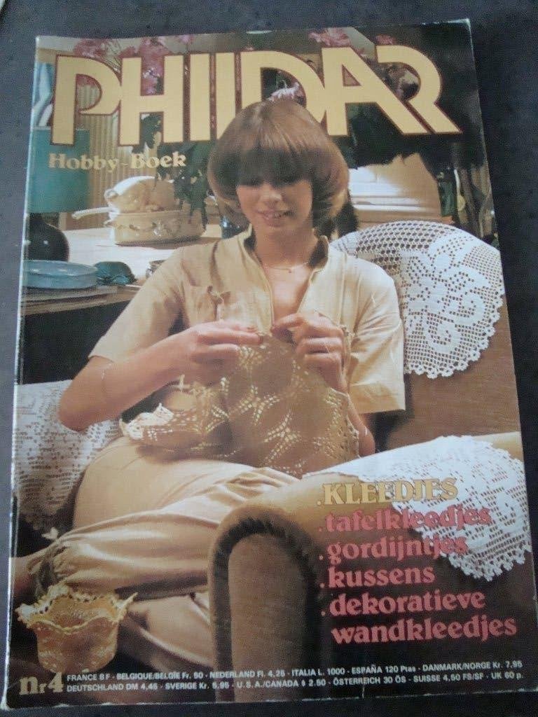 Haakboeken per stuk te koop, Ophalen of Verzenden, Zo goed als nieuw, Haken, Patroon of Boek