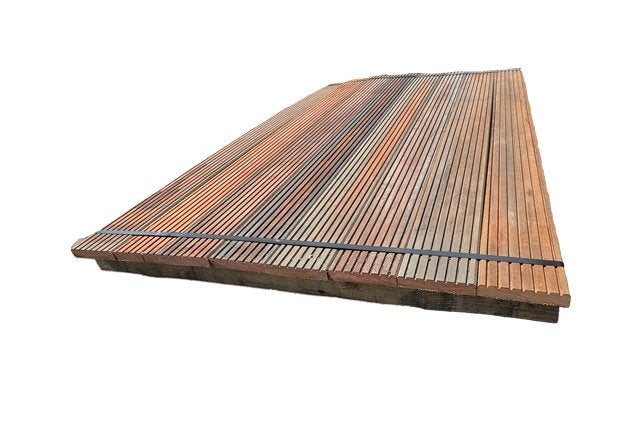 Hardhouten profielplanken / Vlonderplanken - nr: HP38