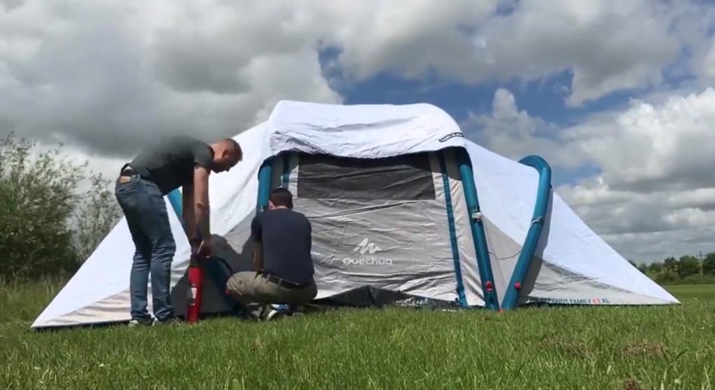 Quechua Air Seconds Family 4.2 XL opblaasbare tent, Caravans en Kamperen, Tenten, Ophalen, Zo goed als nieuw, Tot en met 4