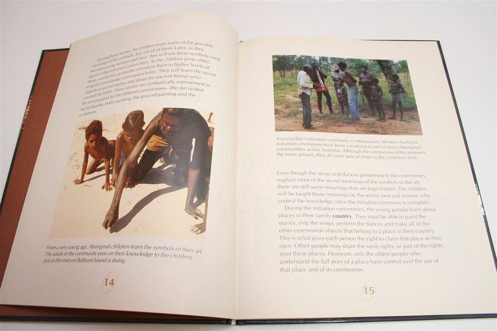 Aboriginal Kunst uit de Woestijn [Engelstalig], Ophalen of Verzenden, Zo goed als nieuw