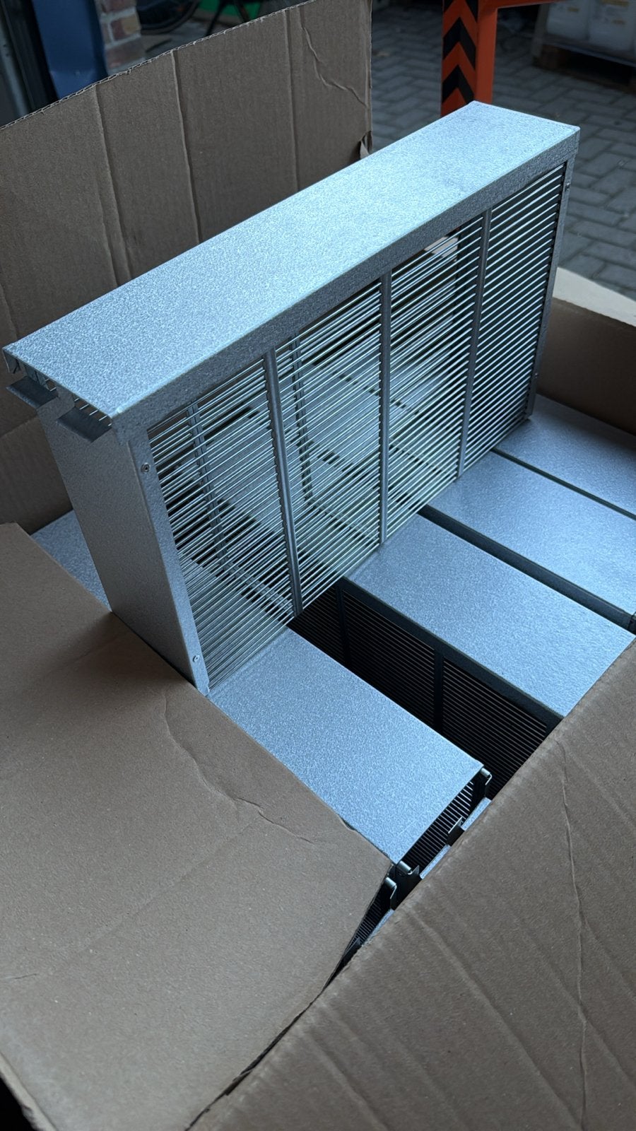 Arrestraamhouder voor 2 Simplex ramen, Bijen