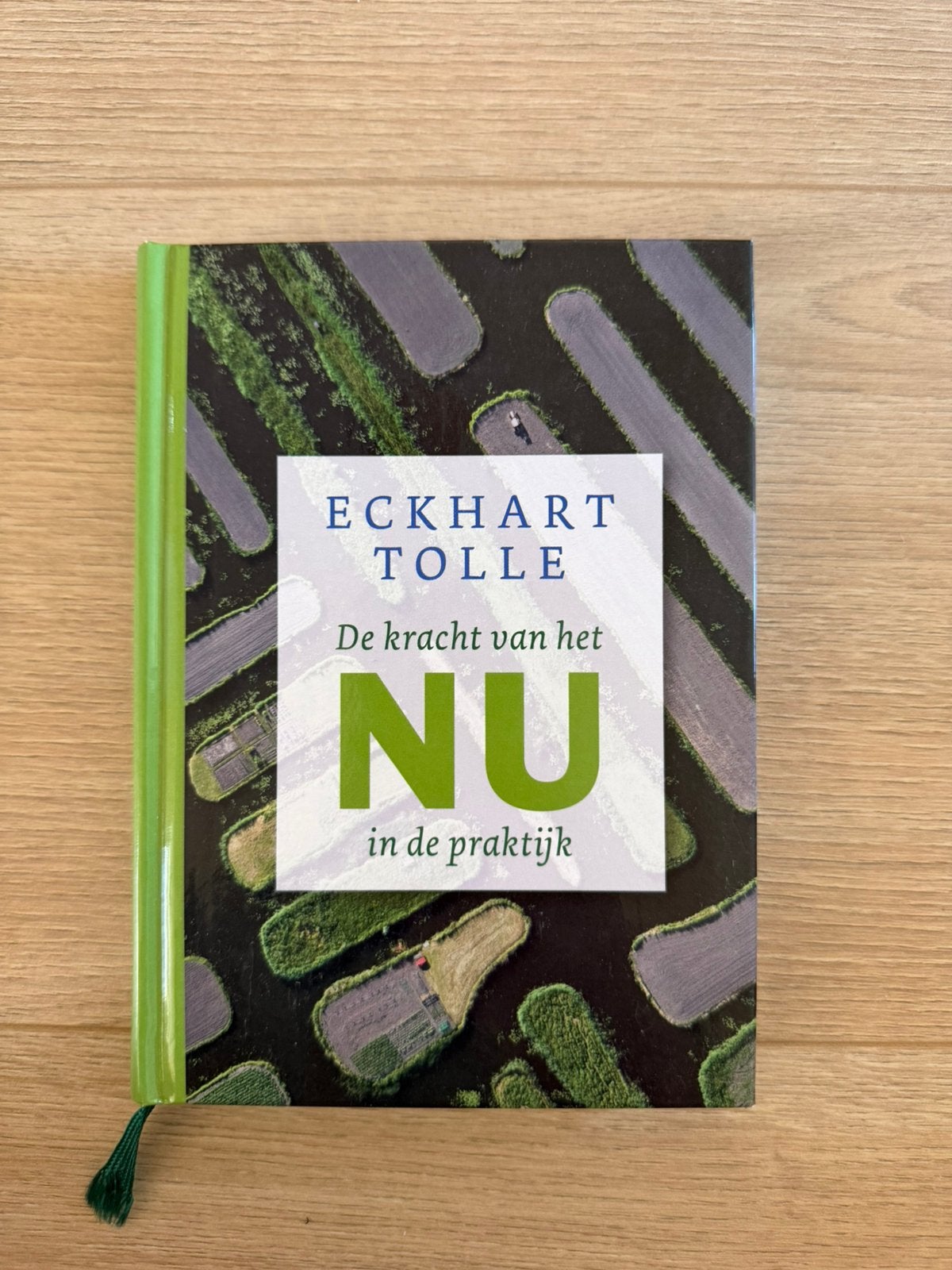 De kracht van het nu in de praktijk - Eckhart Tolle, Ophalen of Verzenden, Zo goed als nieuw, Spiritualiteit algemeen, Achtergrond en Informatie