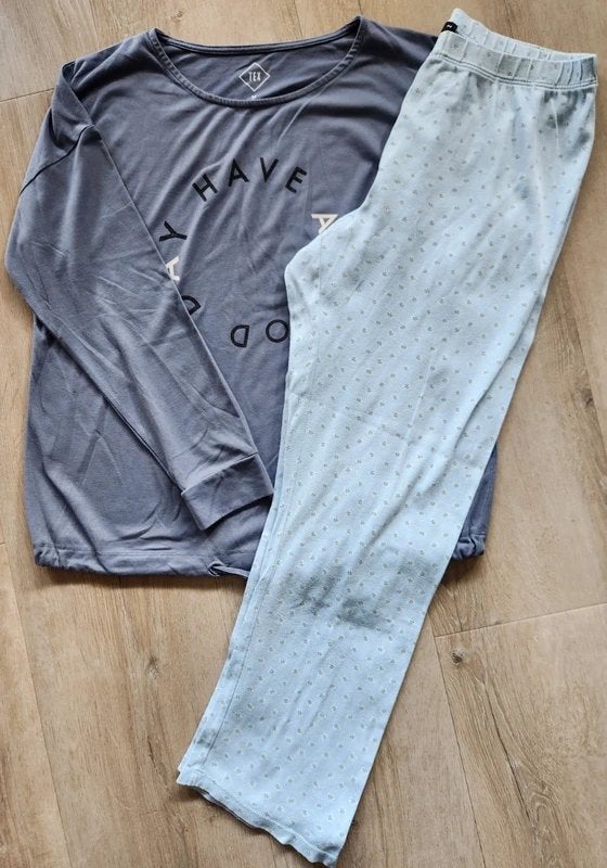 Pyjama set, kleur blauw licht blauw, maat m, merk tex, Kleding | Dames, Tex, Ophalen of Verzenden, Zo goed als nieuw, Maat 38/40 (M)