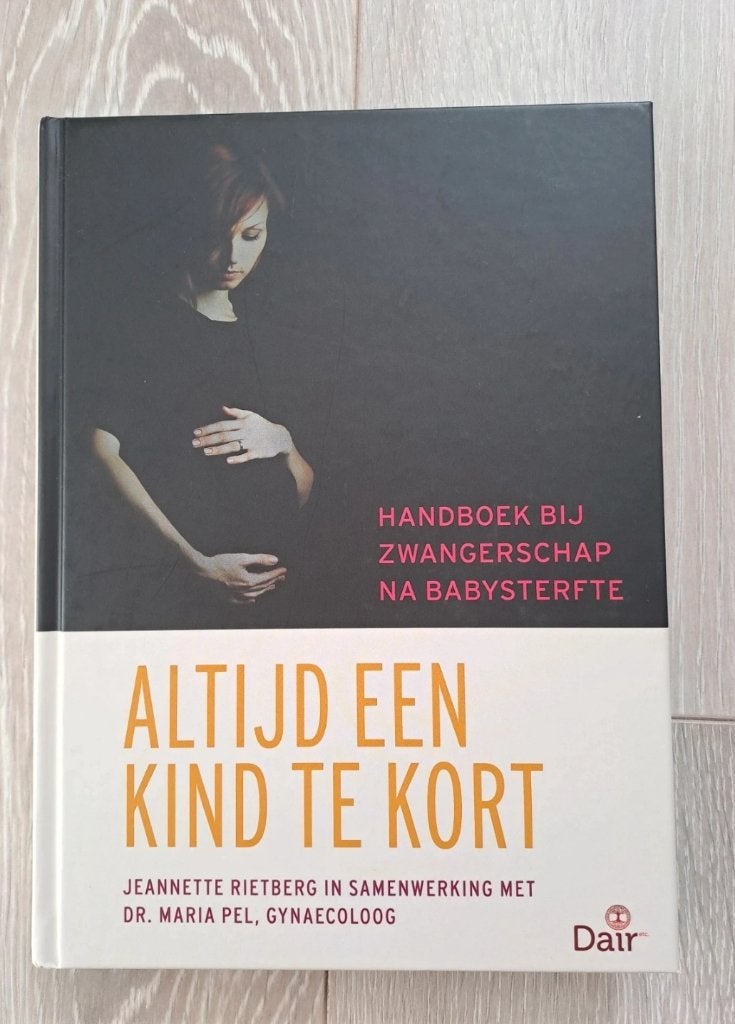 Boek: Altijd een kind te kort, Ophalen of Verzenden, Zo goed als nieuw, Jeannette Rietberg, Dr. Maria Pel