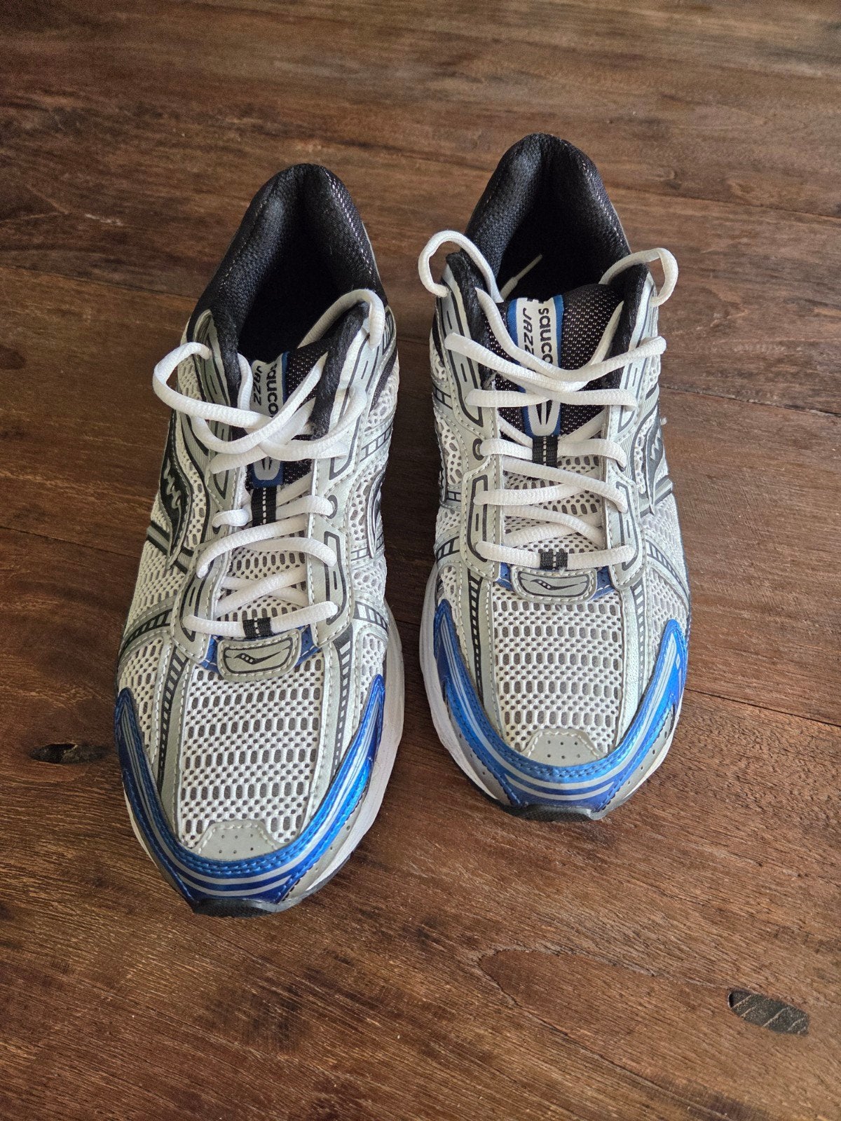 Nieuwe Saucony Sneakers - Comfort en Stijl maat 45, Wit, Nieuw, Ophalen of Verzenden, Sneakers of Gympen