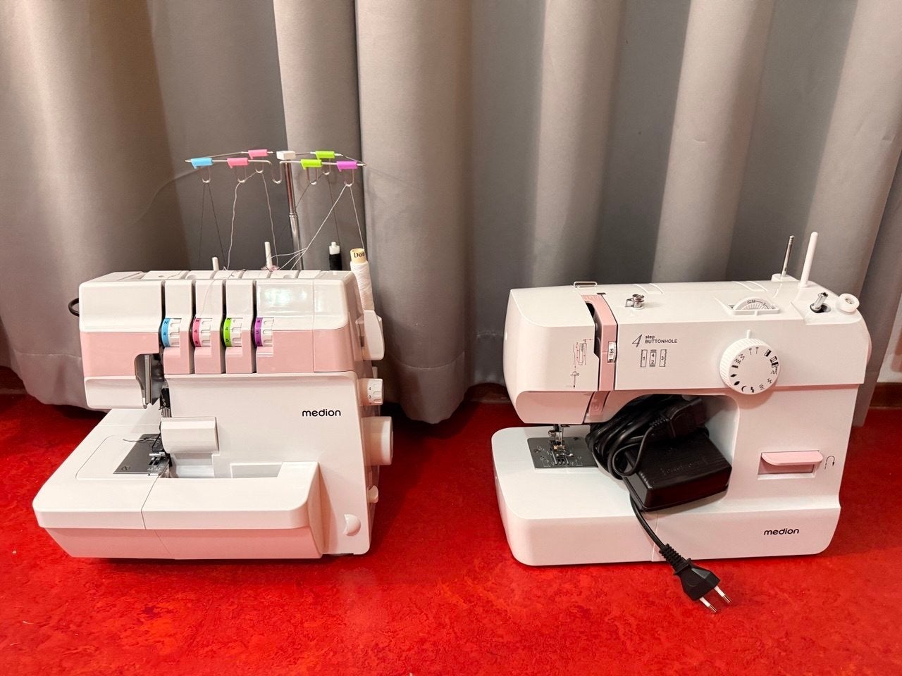 Medion naaimachine + lockmachine / overlock, Ophalen, Zo goed als nieuw, Lockmachine, Overige merken