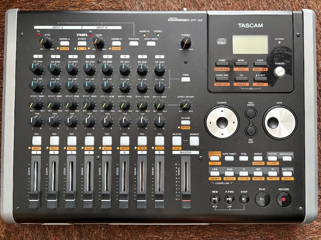 ZGAN - Tascam DP-02 Portastudio, Ophalen, Zo goed als nieuw, 5 tot 10 kanalen, Microfooningang