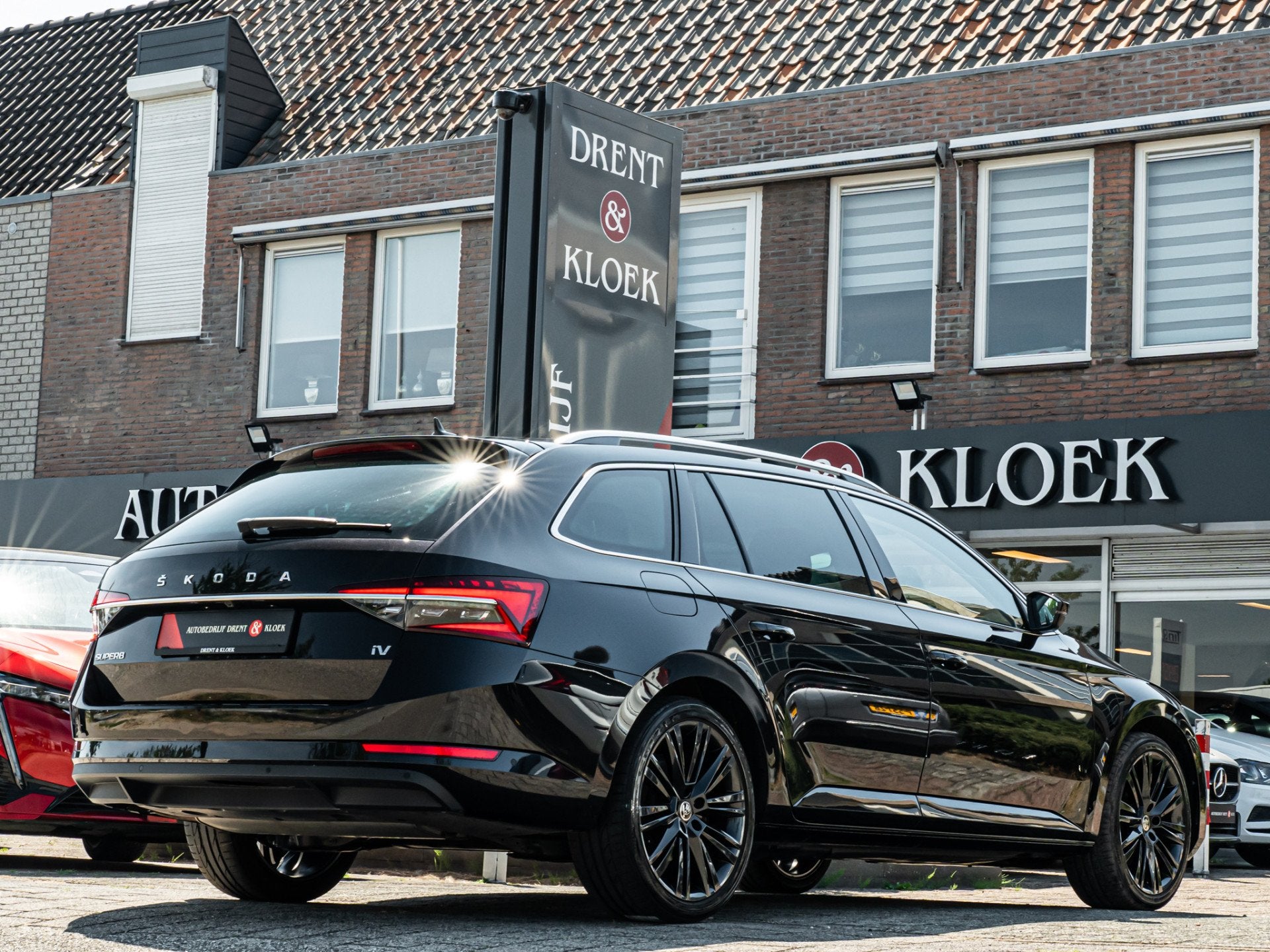 Skoda Superb Combi 1.4 TSI iV Sportline Business 19 INCH CAM, Stof, Gebruikt, Euro 6, 4 cilinders