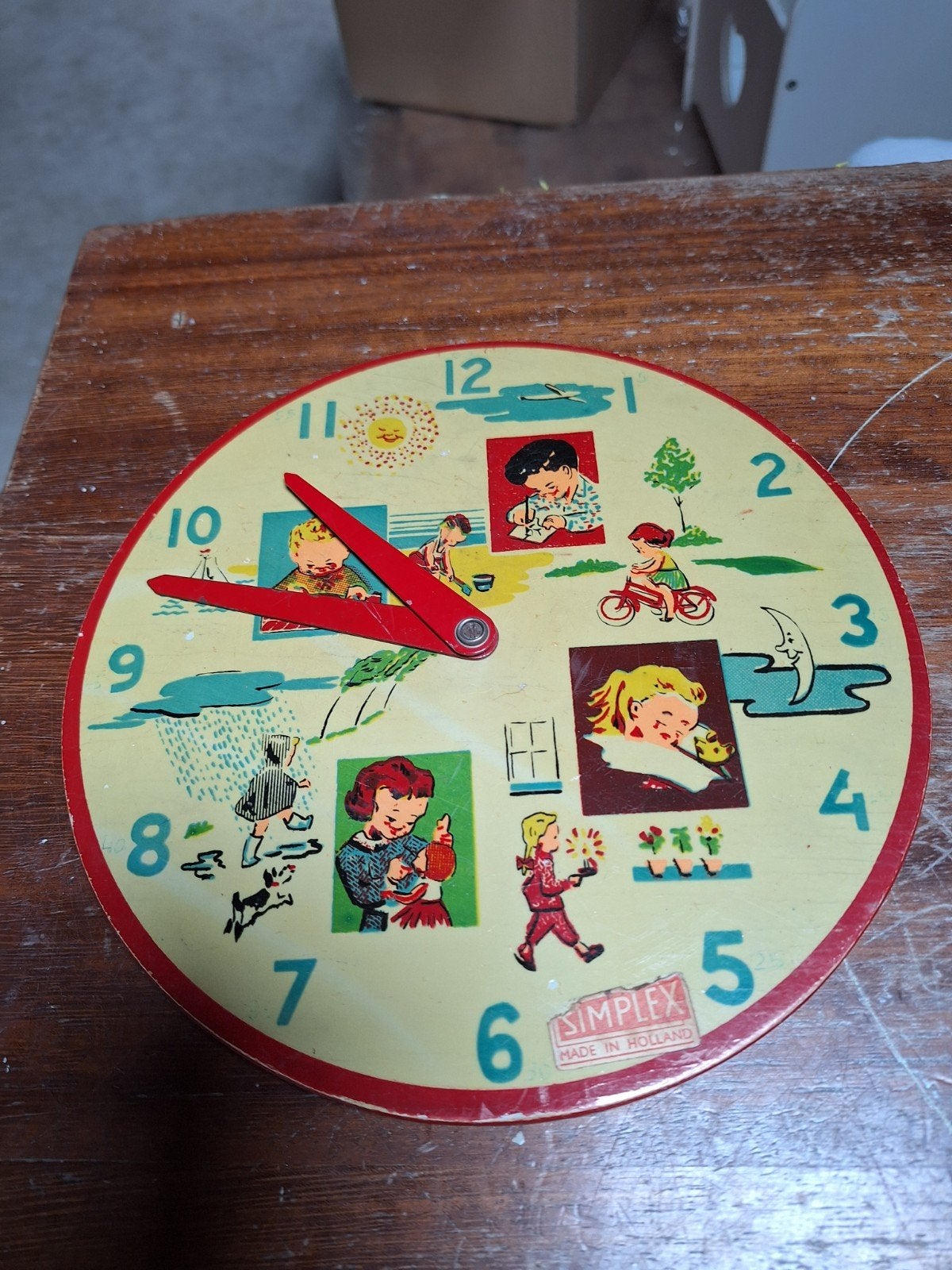 vintage houten kinderklok van Simplex, Ophalen