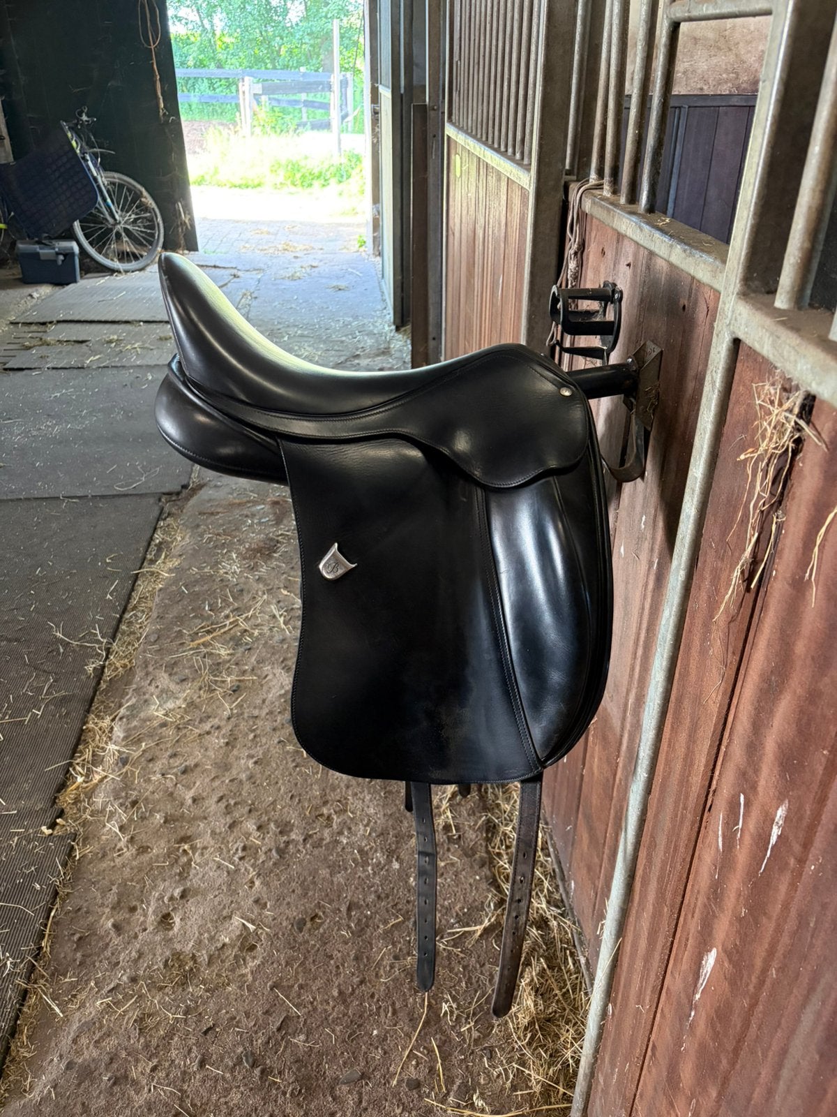 Bates innova dressuurzadel 17.5 inch, Dieren en Toebehoren, Ophalen, Gebruikt, Bates, Dressuur