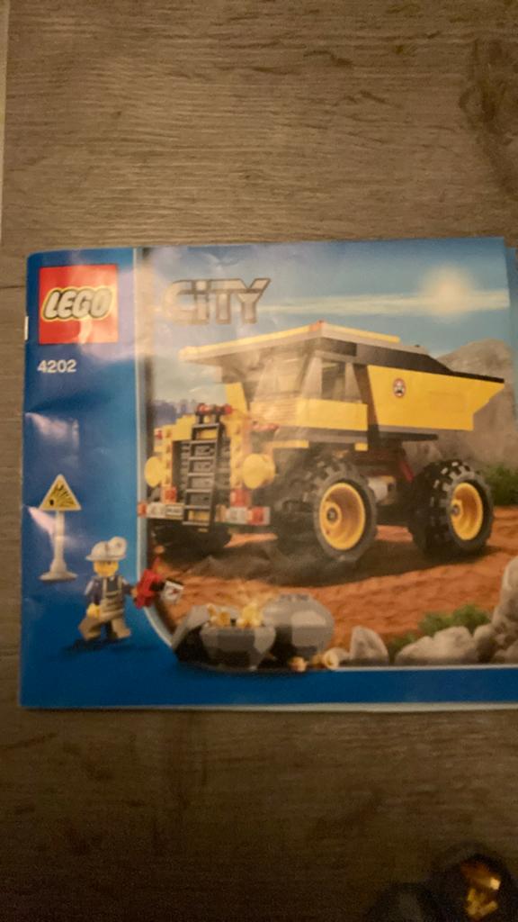 Lego City Kiepwagen 4202 met minifiguur en accessoires, City, Lego, Ophalen of Verzenden, Zo goed als nieuw