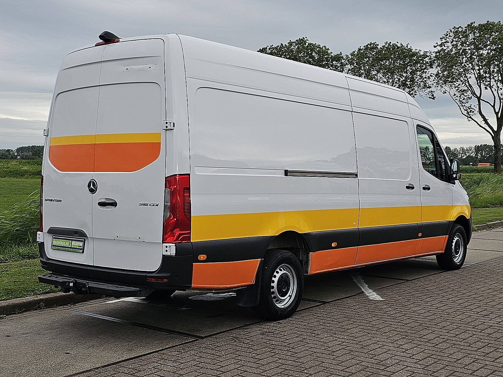 MERCEDES-BENZ SPRINTER 316 l3h2 mbux10 + navi!, Auto's, Bestelauto's, Gebruikt, Euro 6, 4 cilinders, 2000 kg