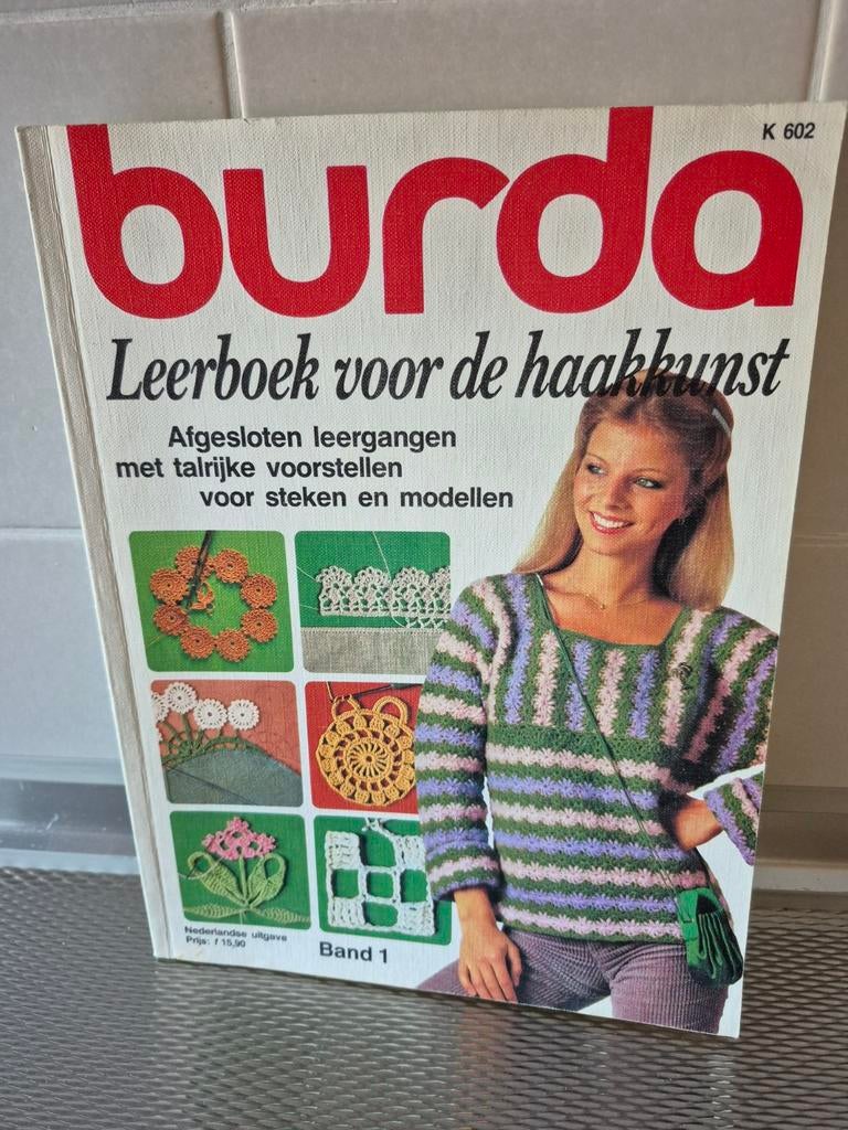 HAAKBOEK, Hobby en Vrije tijd, Breien en Haken, Ophalen, Haken, Patroon of Boek