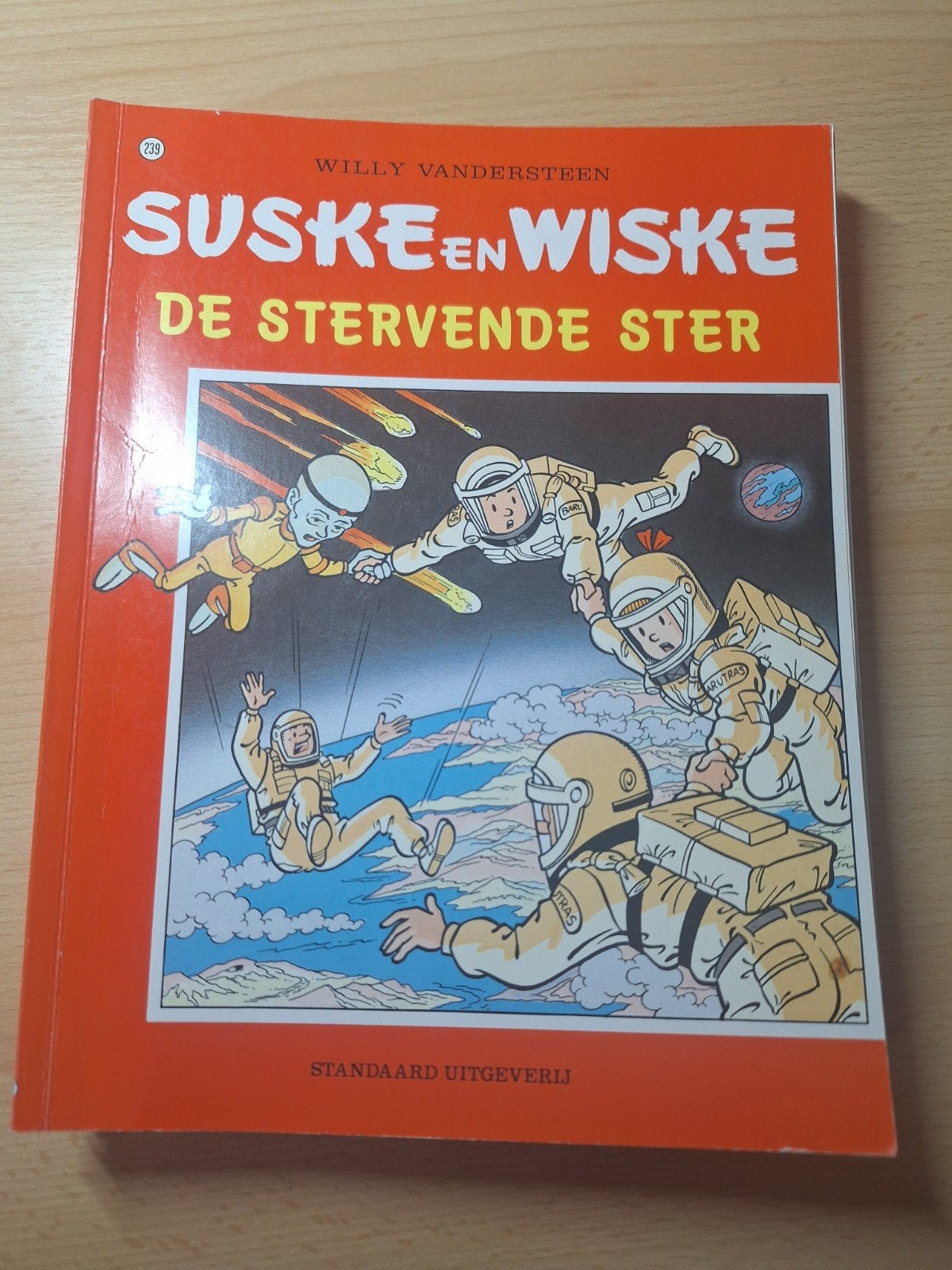 Willy Vandersteen - De stervende ster, Willy Vandersteen, Eén stripboek, Ophalen of Verzenden, Zo goed als nieuw