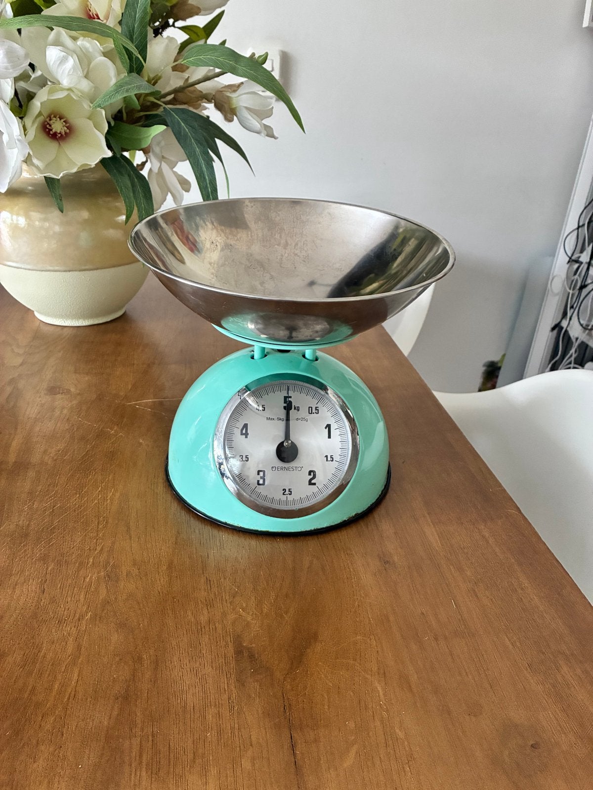 Vintage keukenweegschaal - turquoise, Keukenweegschaal, Ophalen of Verzenden, Gebruikt, Minder dan 10 kg