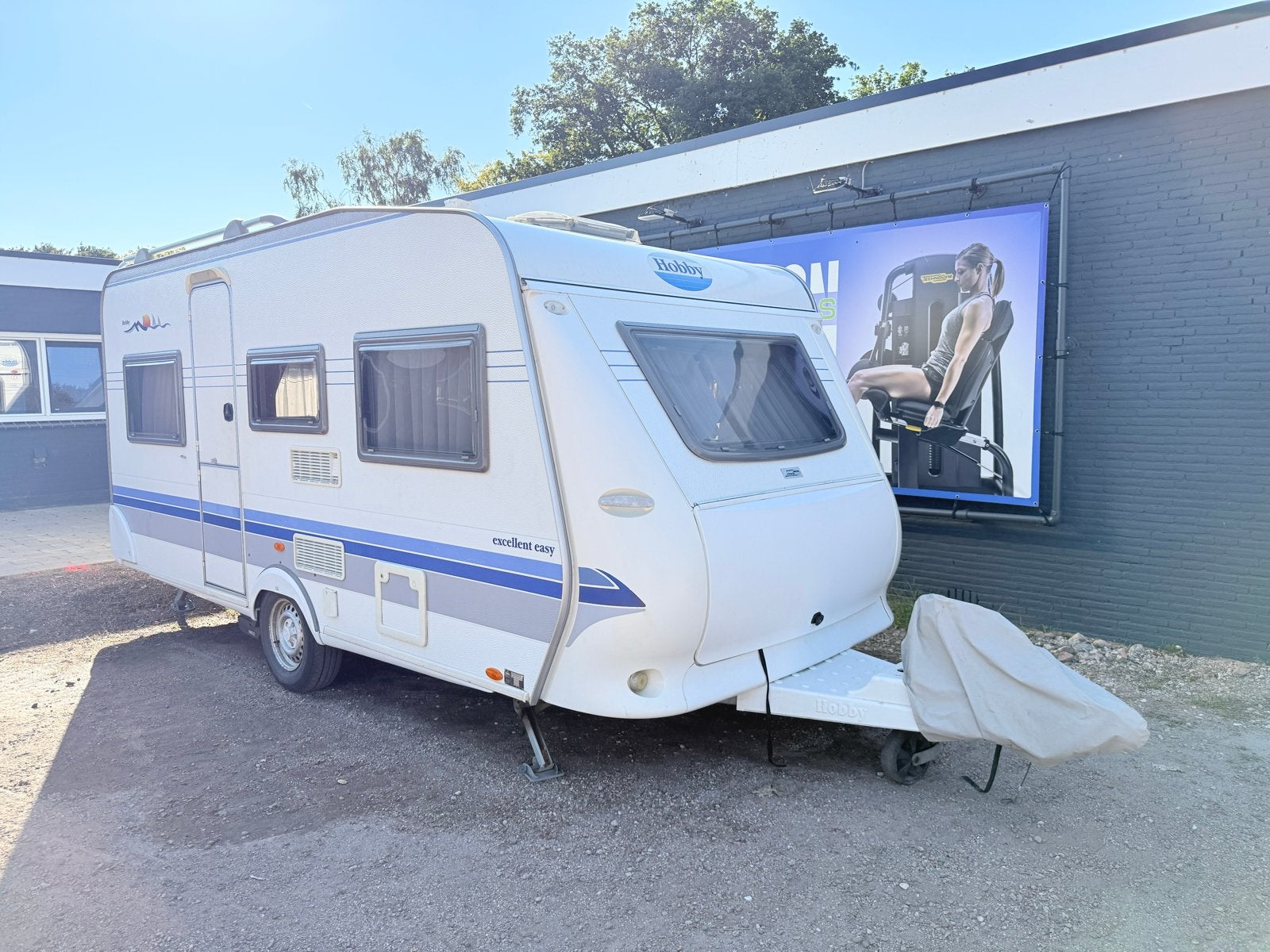 Hobby 450 Excellent Easy Caravan - Ruim en Comfortabel, Vast bed, Rondzit, Hobby, Ringverwarming