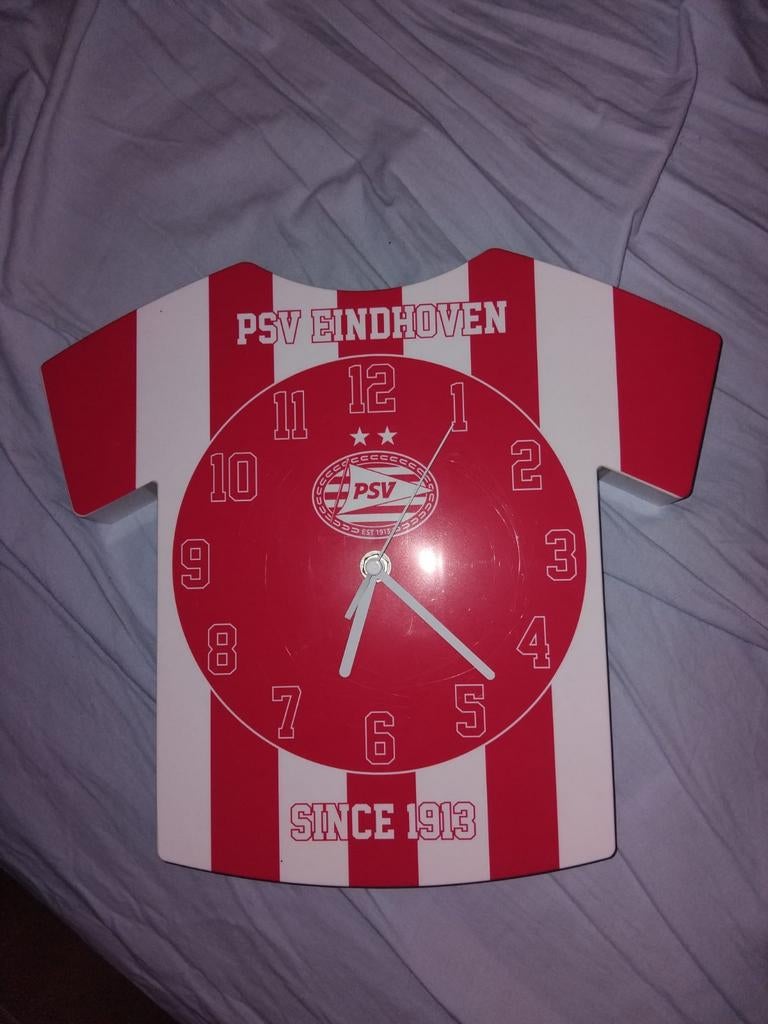 Mooie PSV wand klok, Ophalen of Verzenden, Zo goed als nieuw, Wandklok