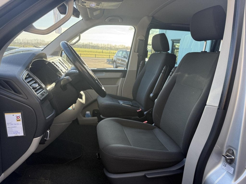 Volkswagen Transporter 2.0 TDI L2H1 DC Highline CARPLAY/TH *, 12 maanden, Stof, Gebruikt, 4 cilinders