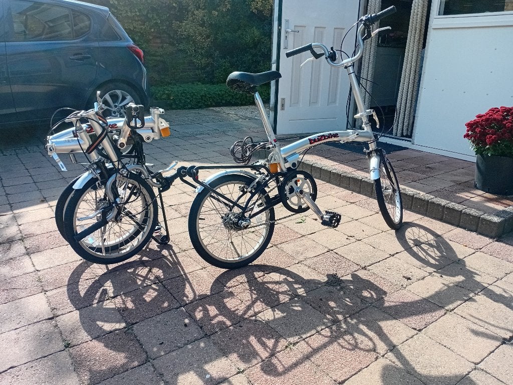 2 Buzbike vouwfietsen in goede staat - per stuk €50