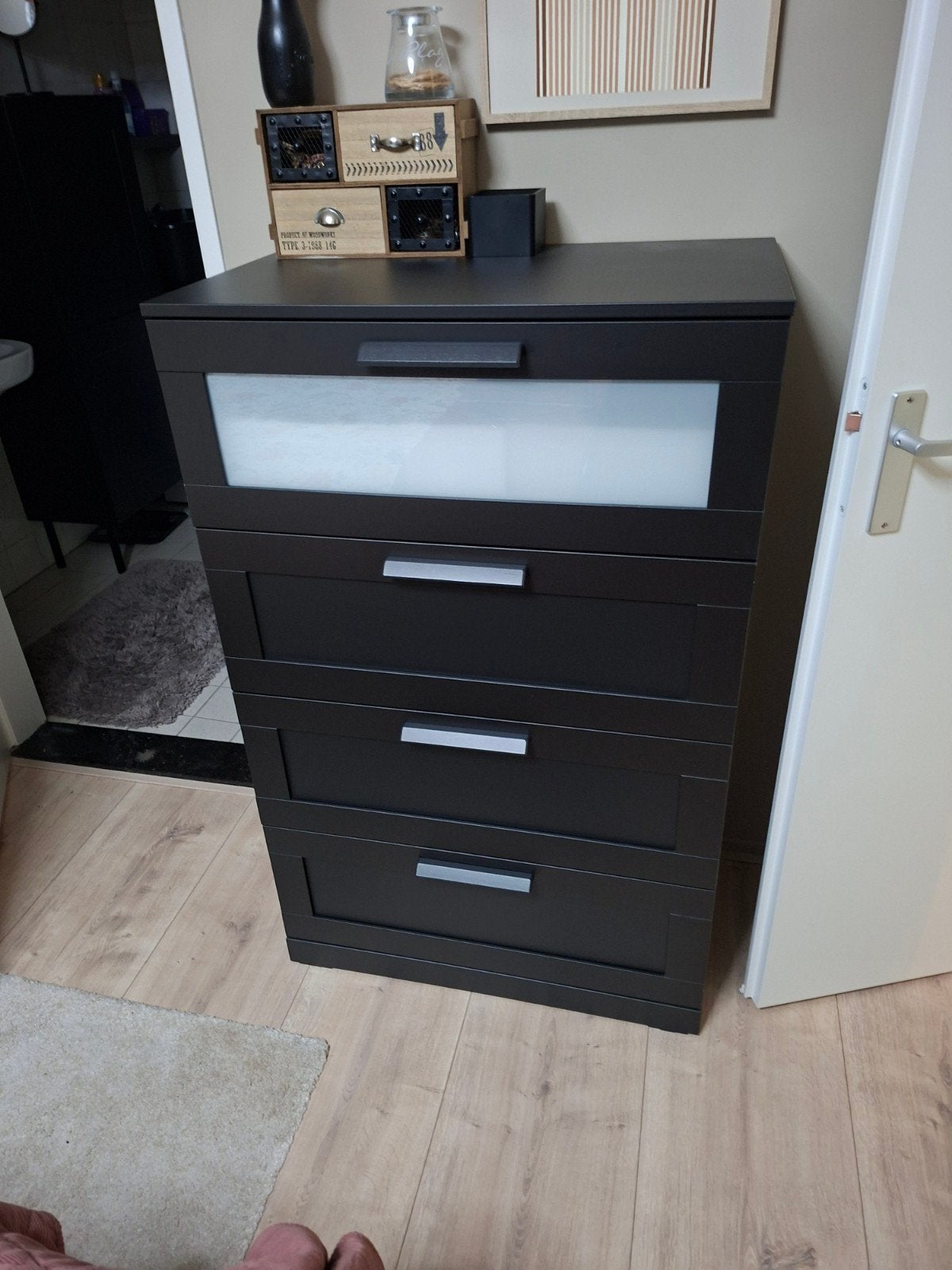 IKEA BRIMNES ladekast zwart met 4 lades, Ophalen, Glas, 100 tot 150 cm, 50 tot 100 cm
