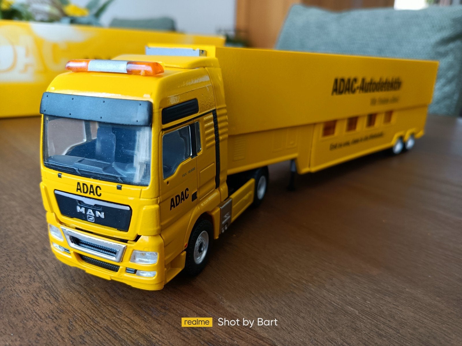 M.A.N ADAC MOBIELE KEURING CENTRUM CONRAD, Hobby en Vrije tijd, Modelauto's | 1:50, Ophalen of Verzenden, Nieuw, Hijskraan, Tractor of Landbouw