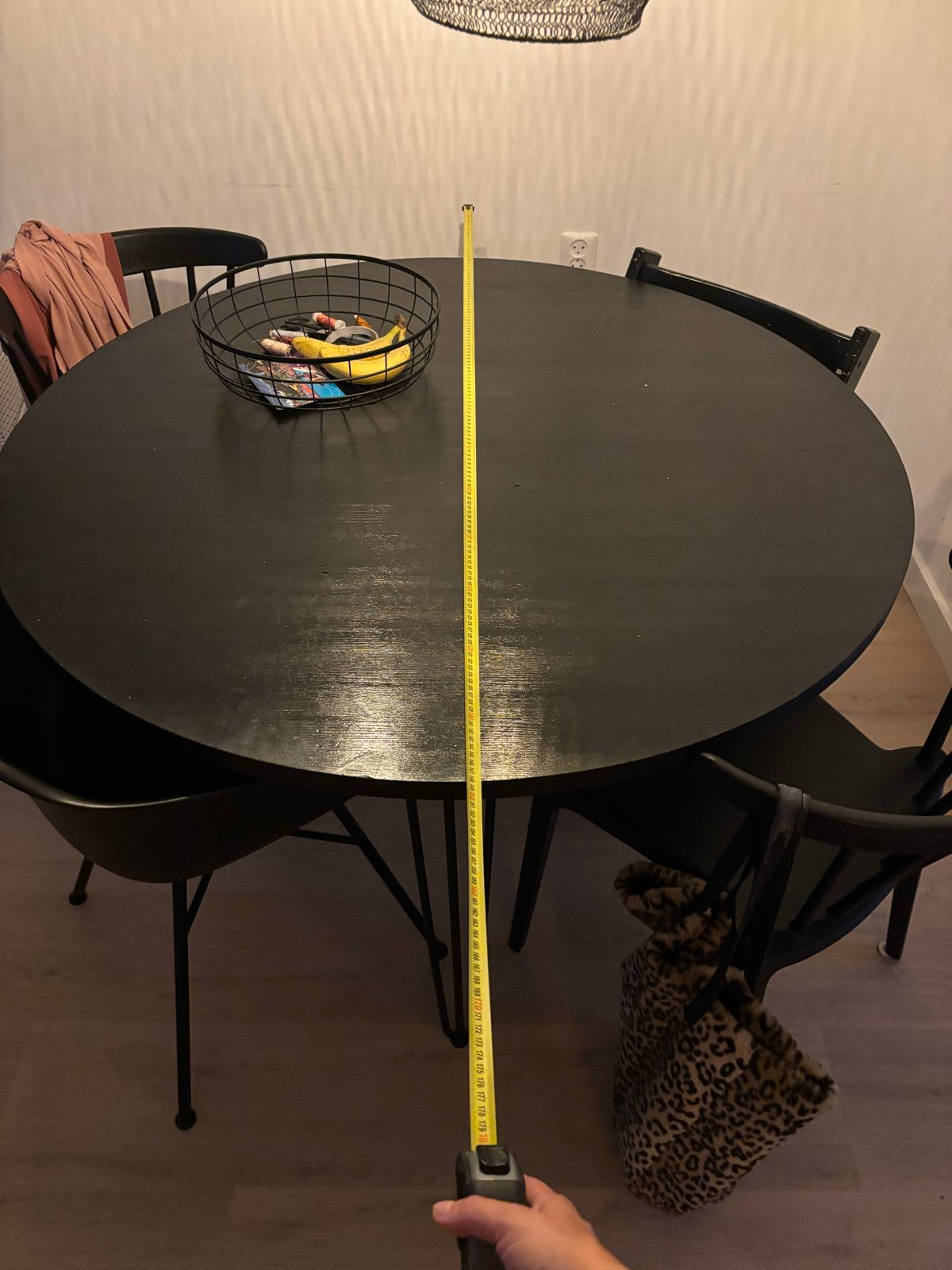 Zwarte ronde tafel met hairpin poten, 120 cm diameter, Ophalen, Gebruikt, 100 tot 150 cm, Rond