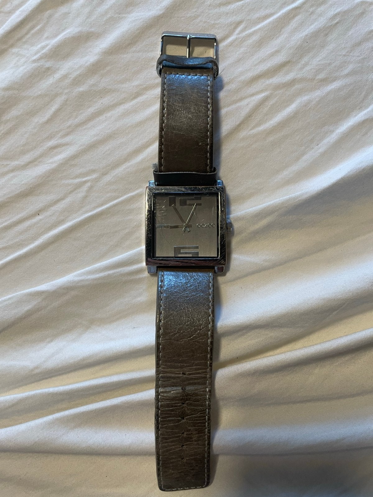Oozoo horloge met leren bandje, Sieraden, Tassen en Uiterlijk, Horloges | Heren, Overige merken, Staal, Polshorloge, Ophalen of Verzenden