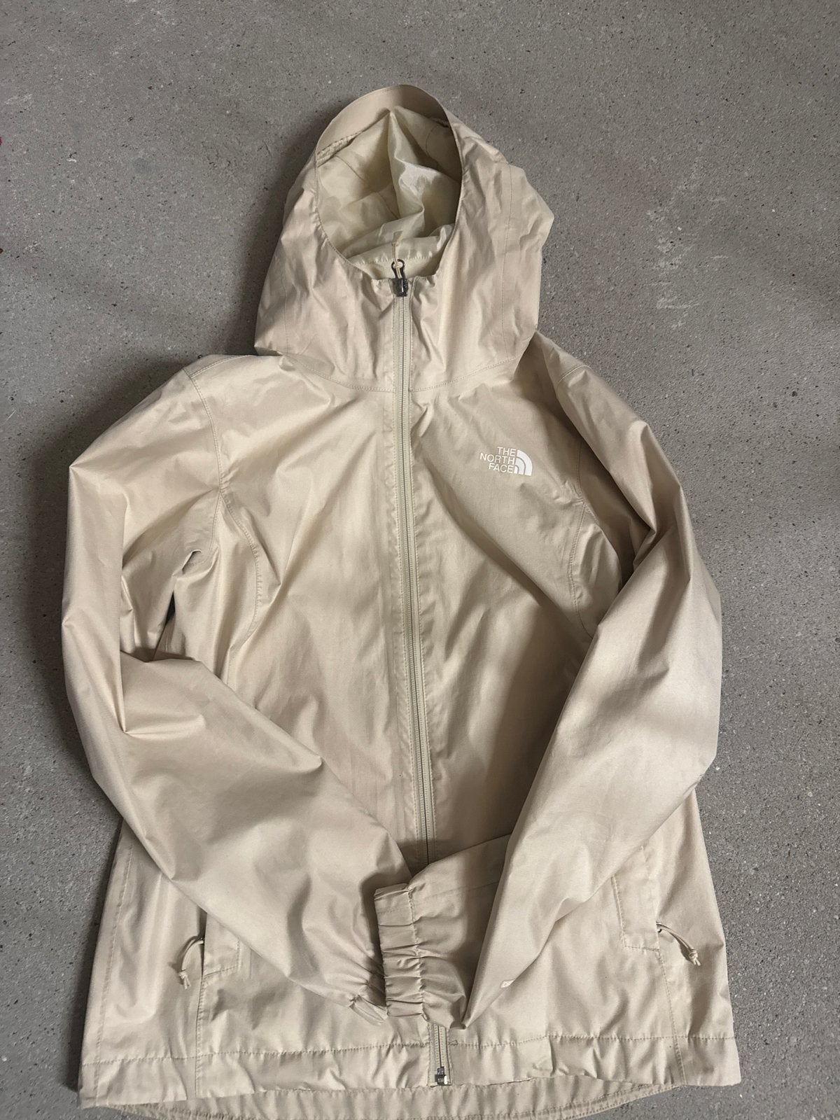 The North Face regenjas dames maat S, Kleding | Dames, Ophalen, Zo goed als nieuw, Maat 36 (S), Beige