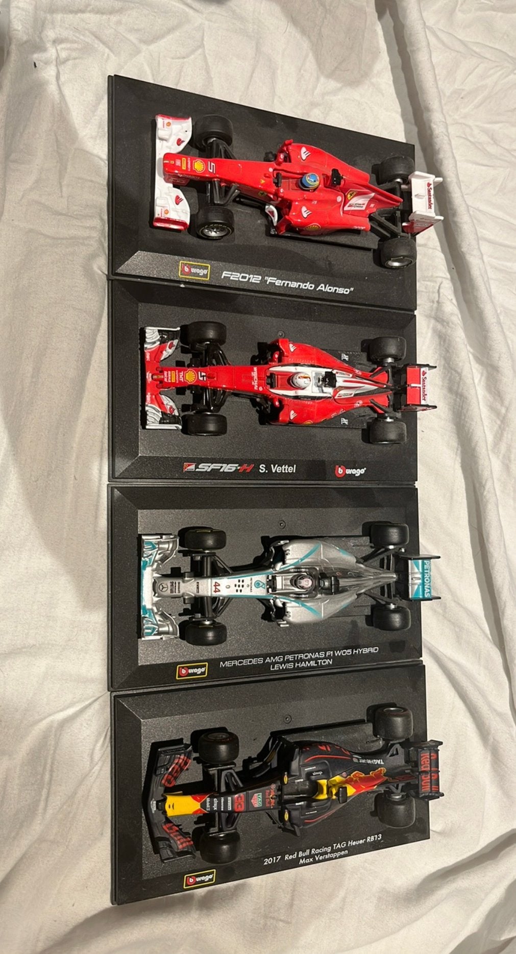 Formule 1 Modelauto's - Bburago Collectie, Hobby en Vrije tijd, Modelauto's | 1:43, Ophalen of Verzenden, Zo goed als nieuw, Auto