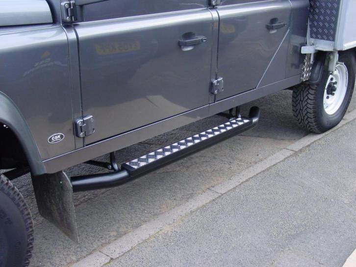 Nieuwe side bars landrover Defender 130 NIEUW!!!!, Auto-onderdelen, Land Rover, Nieuw, Jan Sangerslaan 16, MBG