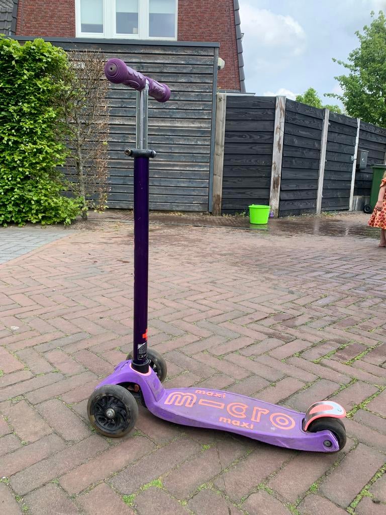 Micro Maxi step paars, Fietsen en Brommers, Steps, Gebruikt, Gewone step, Ophalen