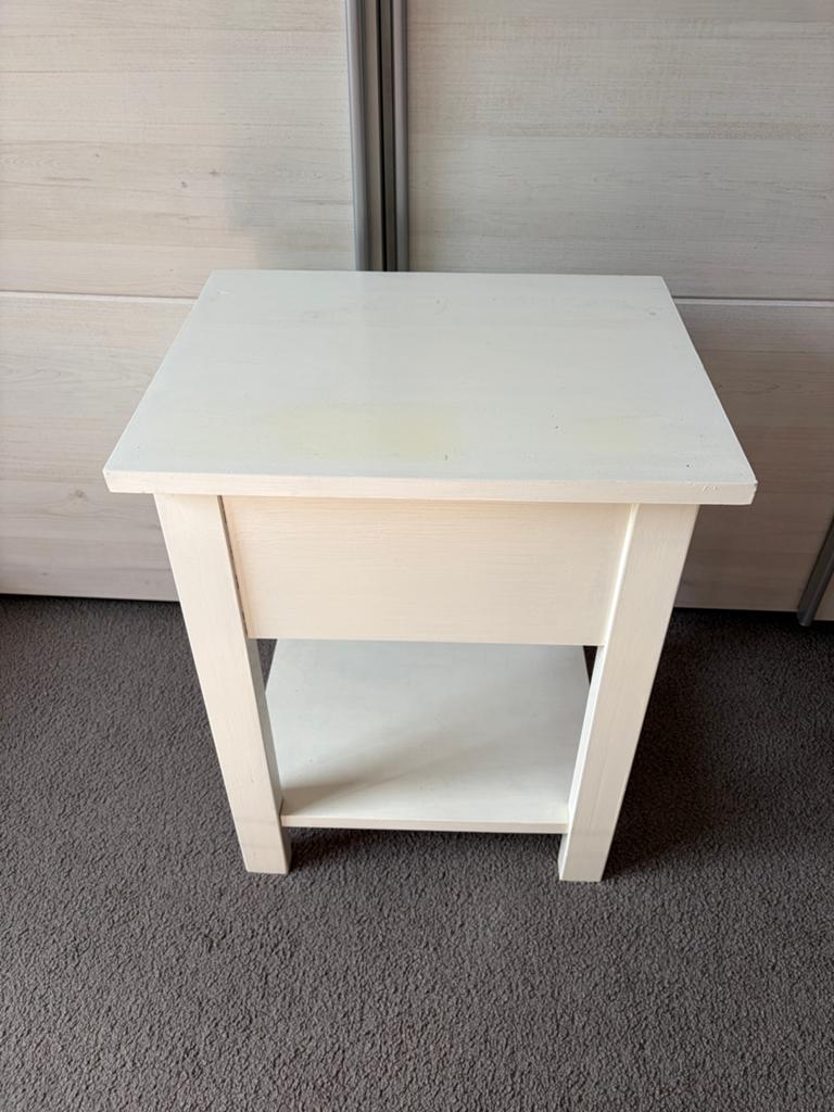 Nachtkastje/bijzettafel - opknapper, Gebruikt, Minder dan 45 cm, Hout, 55 tot 70 cm