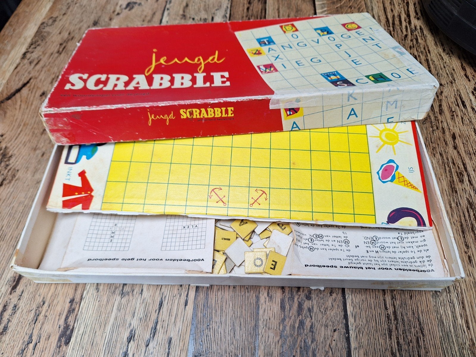 Vintage Jeugd Scrabble Bordspel - Compleet en Goede Staat, Een of twee spelers, Ophalen of Verzenden, Gebruikt, Jumbo