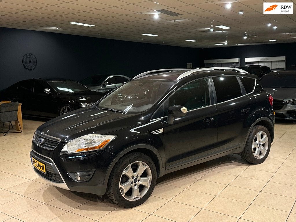 Ford Kuga 2.0 TDCi Titanium S/Pano/Trekhaak/Keyless/Stoelvw/, Auto's, Ford, Euro 5, Gebruikt, Zwart, Leder en Stof