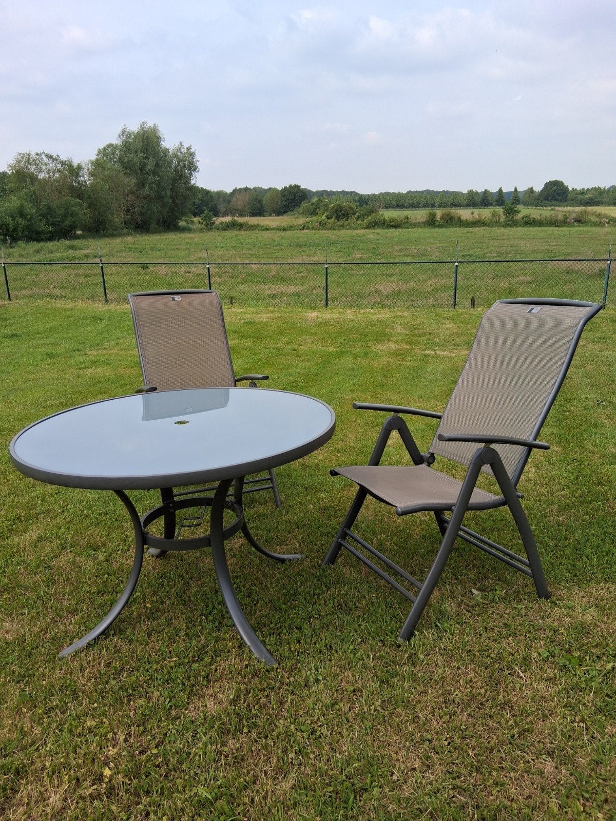 Tuinset Outdoor Style met glazen tafel en 2 stoelen, Overige materialen, Gebruikt, Tuinset, Eettafel