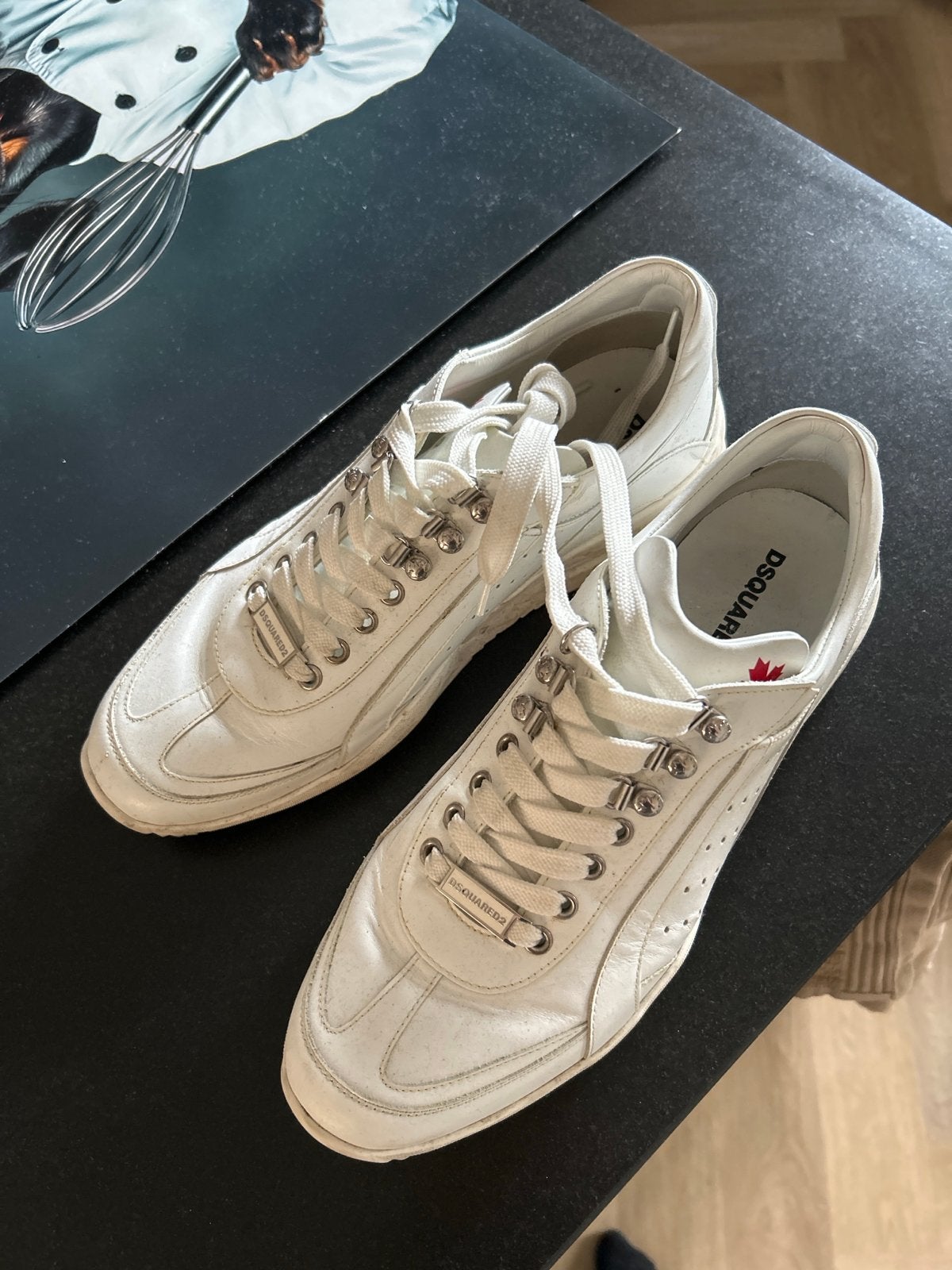 Dsquared2 Witte Leren Sneakers maat 44, Kleding | Heren, Ophalen of Verzenden, Gedragen, Wit, Sneakers of Gympen
