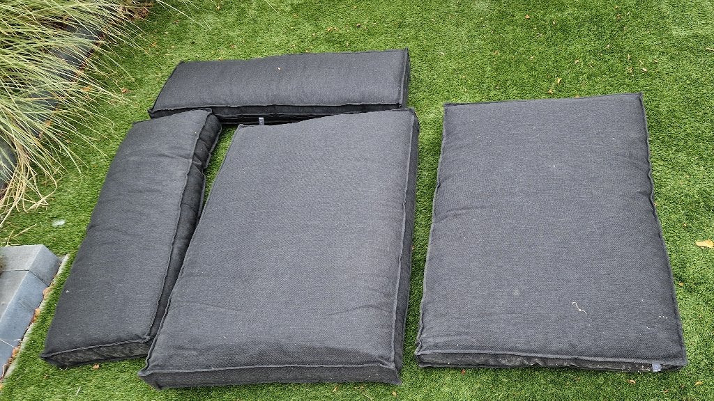 Palletkussens zwart 2x zit en 2x rug, Tuin en Terras, Tuinmeubel-accessoires, Ophalen, Zo goed als nieuw