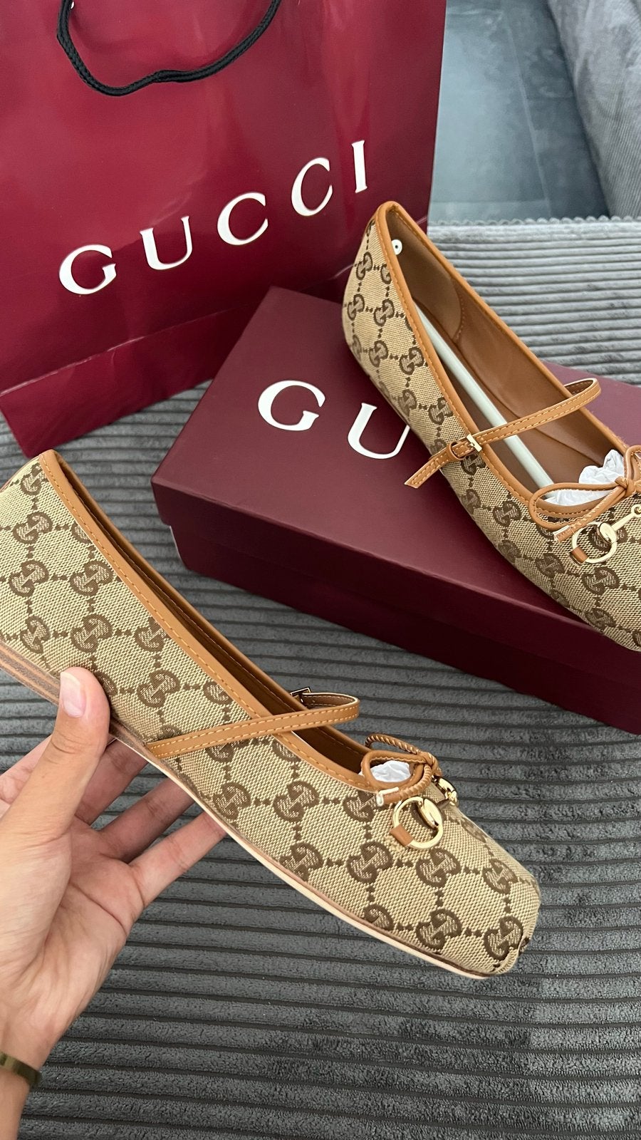 Gucci Ballerina's met GG-patroon en Horsebit-detail, Bruin, Nieuw, Ballerina's, Ophalen of Verzenden