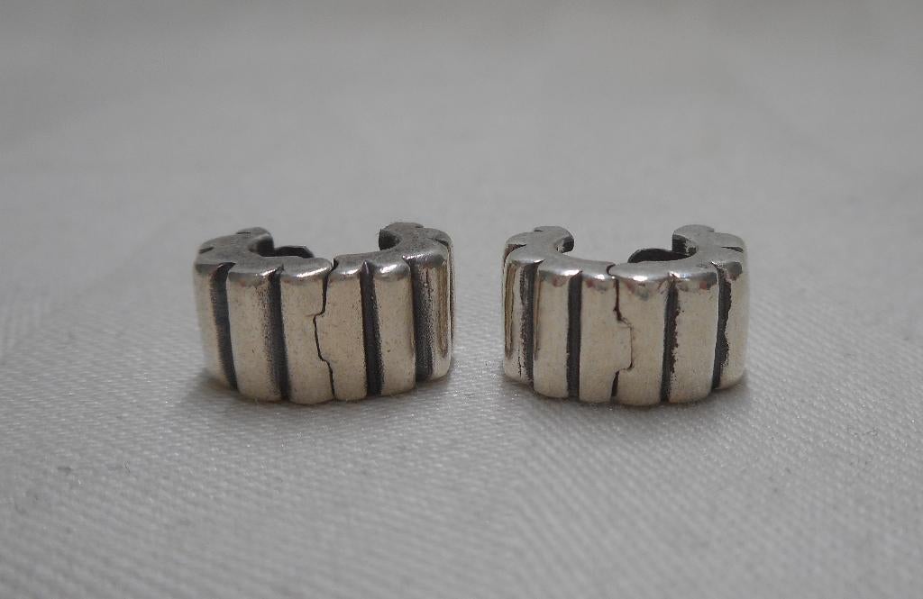 Pandora set 2 zilveren clip bedels nr.956, Verzenden, Pandora, Zo goed als nieuw, 2 of 3 bedels
