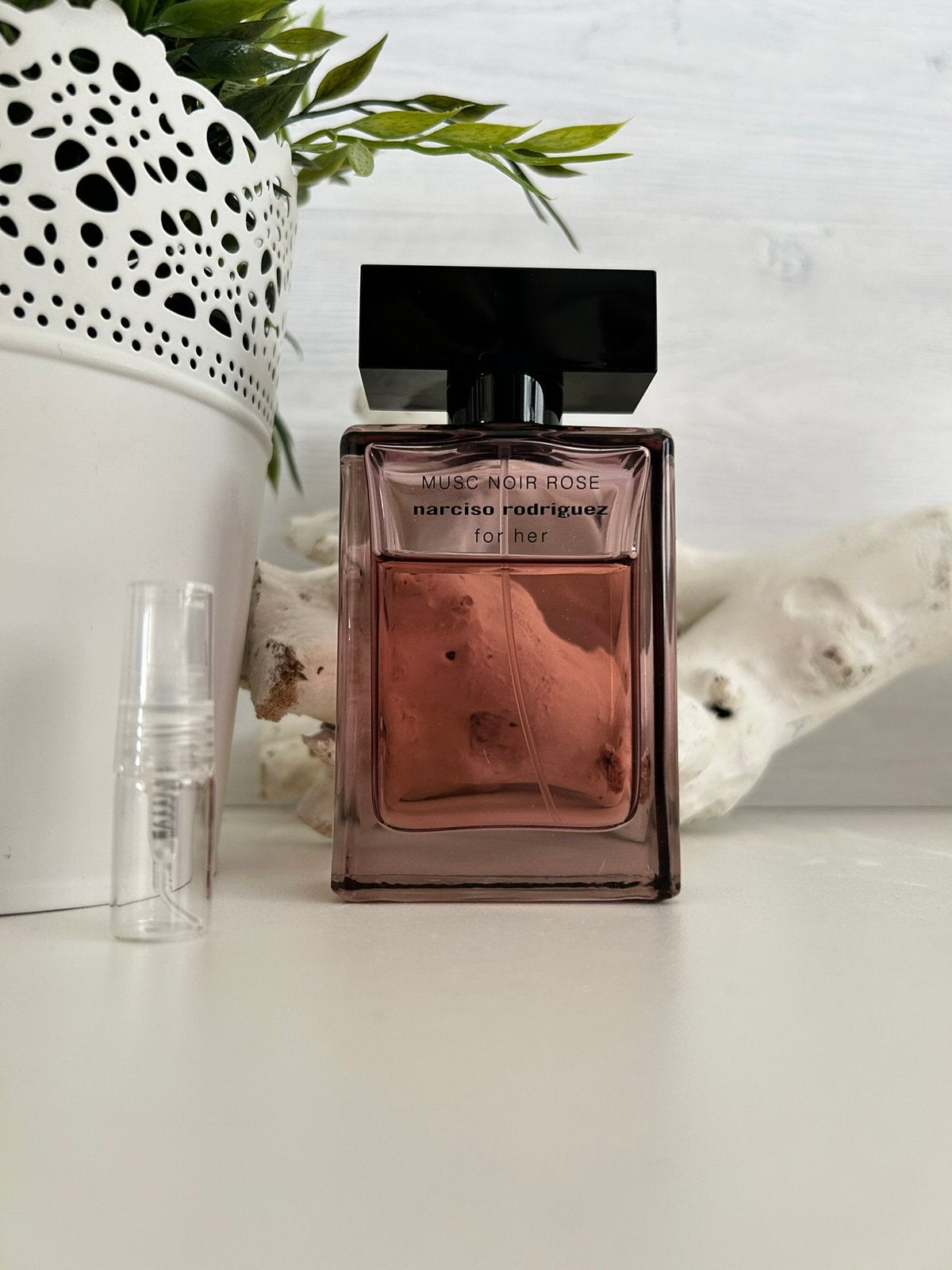 Decant Narciso Rodriguez  𝙼𝚞𝚜𝚌 𝙽𝚘𝚒𝚛 𝚁𝚘𝚜𝚎 EdP 2ml, Ophalen of Verzenden, Nieuw